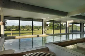 New Park Manor Hotel - Pool