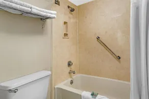 Best Western Airport Inn - Salle de bain