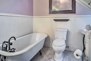 Vintage Louisiana Vacation Rental Home - Innvendig