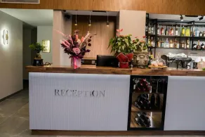 OLIA Residence - Rezeption