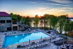 Lanier Islands Legacy Lodge - Piscine