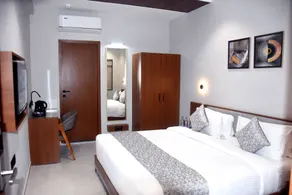 Regenta Inn Motikhavdi Jamnagar - Room