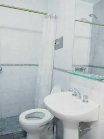 Black Sheep International Hostel - Baño