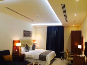 Pestana Hotel & Suites 1 - Room
