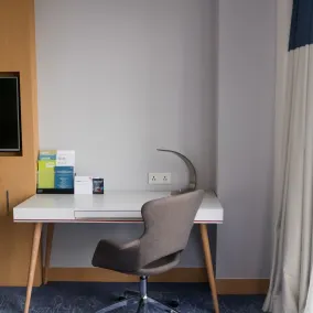 Four Points by Sheraton Surabaya, Tunjungan Plaza - Room