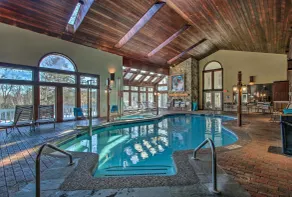 NOUVEAU! Ski Condo w / Pool-Mins à Story Land + Attitash! - Intérieur