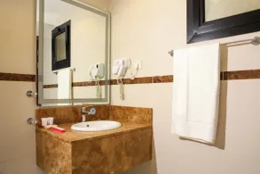Samt Al Fayhaa Serviced Apartments - Bathroom