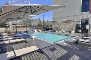 Wyndham Garden Sacramento Airport Natomas - Piscine