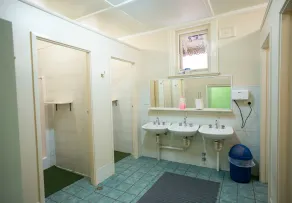 Newcastle Beach YHA - Baño