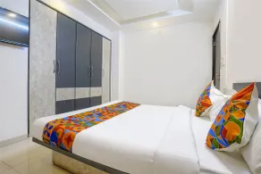 FabHotel Shree Balaji NX Banquets & Apartment - Room
