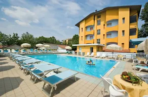 Hotel & Residence Parador - Piscine