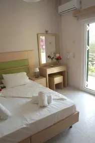 Angela Apartments - Zimmer