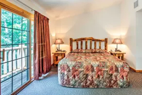 Your Perfect Getaway Near Starved Rock - Chambre