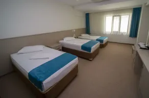 Vira 10 Hotel - Room
