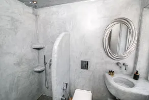 Sensia Luxury Studio with Hot tub - Bathroom