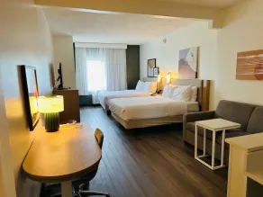 Spark by Hilton Salem East Electric Road - Room
