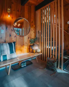 The Lightfoot Cabin Mid-Century Perfect Romantic Getaway Hot Tub|Sauna - Indgang