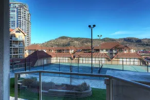 Sunset Waterfront Resort by KelownaGo - Vista dalla camera