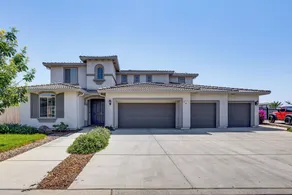 1 Mi to Golf! Spacious & Modern Home in Dinuba - Interiör