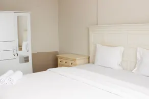 Comfort And Warm 2Br At Marina Ancol Apartment - Værelse
