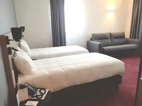 Sure Hotel by Best Western Les Portes de Montauban - Værelse