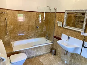 Akla Hotel Suites Valles Pasiegos - Chambre