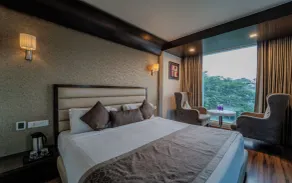 Hotel Aditya Park Regent - Quarto