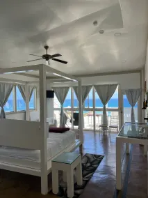 The Sea Cliff Hotel Resort & Spa - Room
