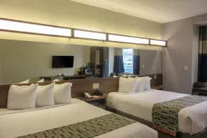 Quality Inn & Suites Caldwell I-77 - Værelse
