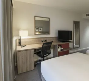 Hilton Garden Inn Manchester Emirates Old Trafford - Room
