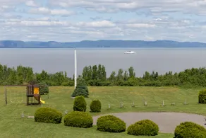 Motel au Fleuve d'Argent - Vista do quarto