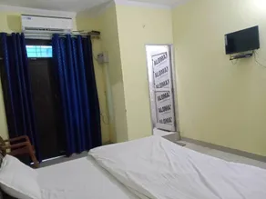 Hotel Shumangalam - Room