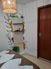 Hana Mana Flats - Room