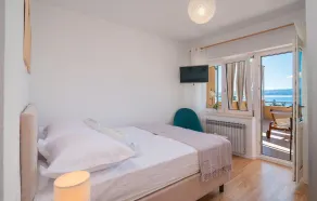 Amazing Apartment In Dugi Rat With House Sea View - Room