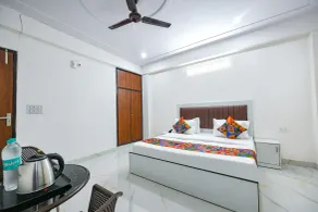 Mauryan Tower, Yashobhoomi - Rum