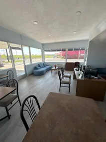 Days Inn by Wyndham Salina South - Reception