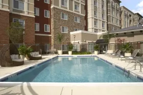 Hyatt House Sterling/Dulles Airport North - Piscine