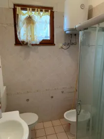 Renovated apartment on the ground floor - Bagno