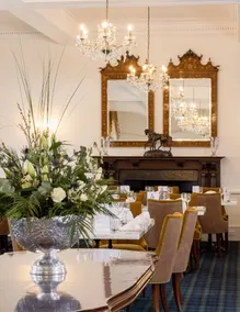 Grant Arms Hotel - Restaurant