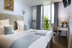 Hôtel Plaza Elysées - Vue de la chambre