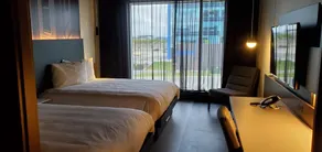 Grand Times Hotel Laval - Centropolis - Chambre
