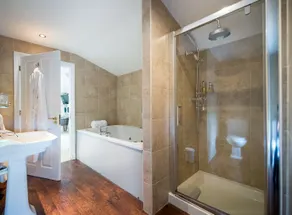 The Alma Inn - Baño