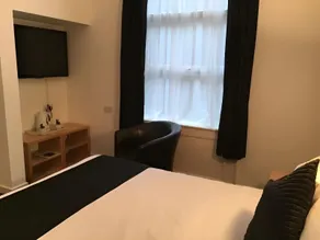 Lord Nelson Hotel-Lime Street Station Liverpool by Compass Hospitality - Room