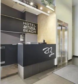 HOTEL ARRiZUL BEACH - Reception