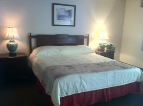 Caravelle Inn Extended Stay - Room