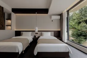 Chyanmu Hidden Village Retreat Near The Grand Canyon of Zhangjiajie and Yellow Dragon Cave With Local Culture Village Life Breakfast Quiet Wellness Escape for Urban Travelers Seeking Privacy and Peace - Pokój