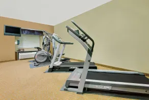 Microtel by Wyndham Perry National Fairground Area I-75 - Salle de remise en forme