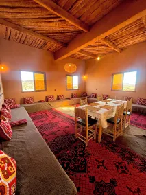 Dar Talmoudi ,Traditional Riad, Local Food, Camel , Desert Excursions - Restaurant