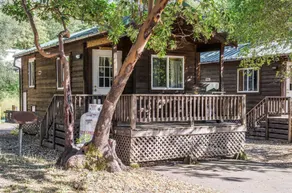 Russian River Camping Resort Cottage 9 - Rom