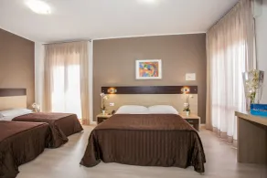 Hotel Gardenia - Room